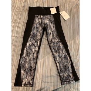 GAP Capri workout pants